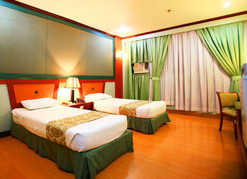 Naga Regent Hotel Esterno foto